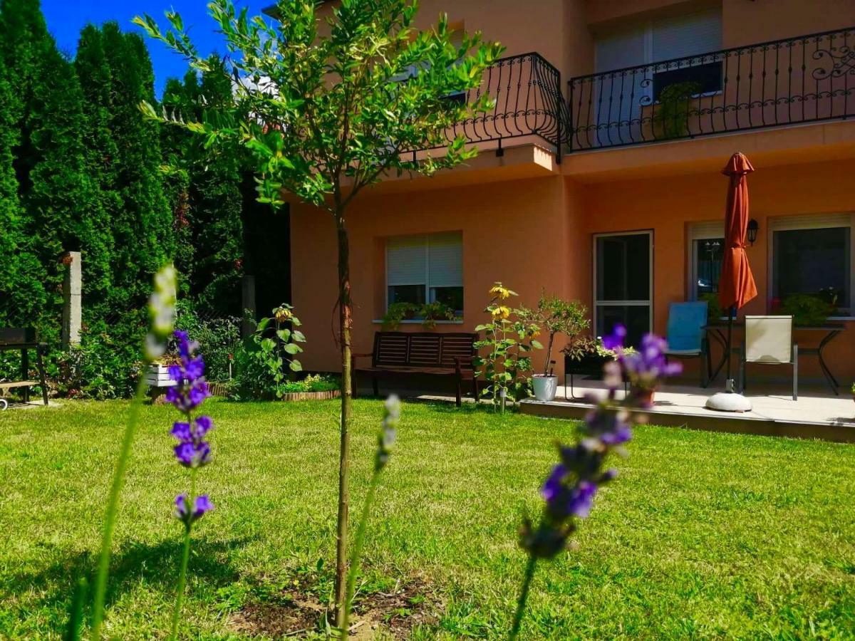 Lavendel Apartments Heviz Luaran gambar